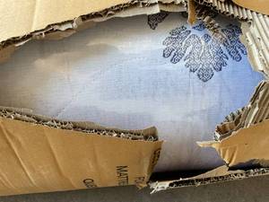 lot 48 image: Cool Gel Queen Size Memory Foam and Innerspring Hybrid 14-Inch Euro Pillow Top Mattress