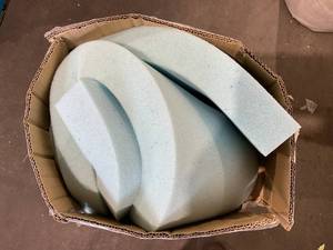 lot 196 image: Linenspa 2 Inch Queen Size Memory Foam Mattress Topper