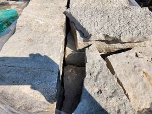 lot 71 image: Lot of (6 Pallets) Chilton Wallstone