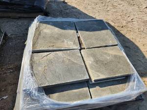 lot 78 image: Lot of (1 Pallet) Greystone Pavers 150-sq.ft.