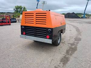 2016 Sullivan Palatek 185 CFM Tow Behind Air Compressor