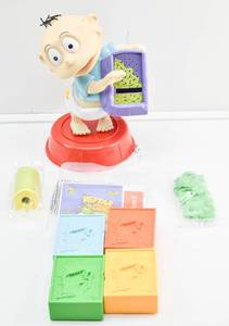 lot 127 image: Nickelodeon Rugrats Reptar Toss Electronic Floor Game