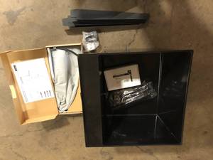 19 gallon Utility Sink Kit  Customer Returns See Pictures