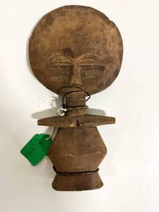 lot 92 image: Vintage African Fetish Doll