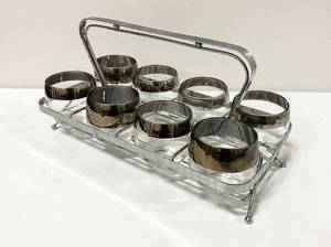 lot 114 image: Vintage Set of 8 Cocktail Glasses and Carrier
