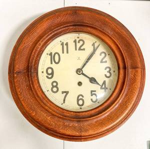 lot 131 image: Hamburg American Clock Company (HAC) Wall Clock