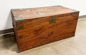 lot 141 image: Antique Chinese Camphor Wood Trunk