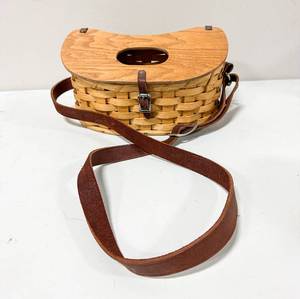 lot 143 image: Handmade Creel By Eli Shetler - Signed on Bottom