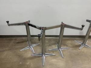 lot 236 image: 18pc Steelcase Table Bases - Interchangable