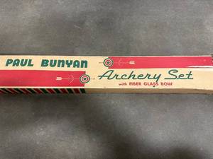 lot 129 image: Vintage Paul Bunyan Bow & Arrow Archery Set