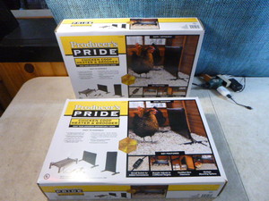 lot 27 image: 2 Producers Pride Chicken Coop Heater and Brooder