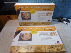 lot 28 image: 3 Farm Innovations Baby Chick Starter Home