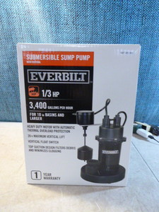 lot 29 image: Everbilt Submersible Sump Pump