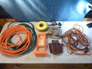 lot 51 image: Garage Items