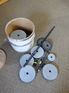 lot 87 image: Barbell Set