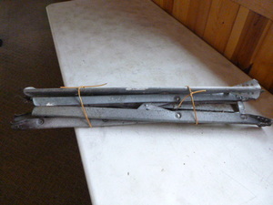 lot 89 image: 2 Set of Saw Horse Legs