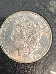 1883-CC US MORGAN SILVER DOLLAR IN ORIGINAL GSA CASE