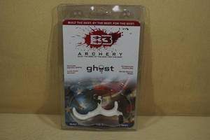 lot 25 image: B3 Archery Ghost Back Tension Bow Release White
