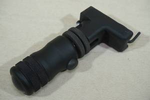 lot 36 image: BT Atlas Accu-Shot Monopod