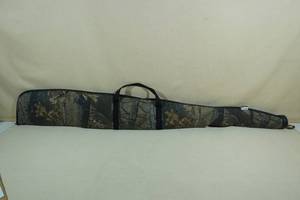 lot 68 image: Allen Long Gun Case Size 52