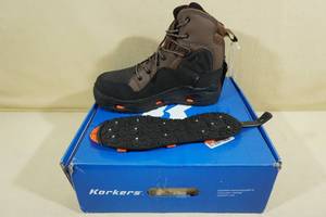 lot 141 image: Korkers Buckskin Wading Boots -Mens 12, Studded Kling-On & Kling-On Soles