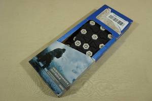 lot 146 image: Korkers Interchangeable Sole -Triple Threat Hex Disc, Size 10