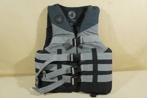 lot 155 image: Body Glove Method Adult Life Jacket -SM