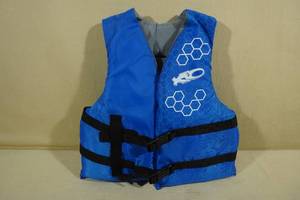 lot 156 image: X2O Youth Life Jacket 50-90lbs