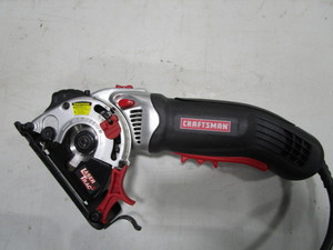 lot 15 image: Craftsman 3 Circular Saw