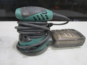 lot 22 image: Sanders