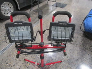 lot 51 image: Shop Light