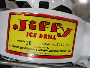 lot 77 image: 7 Jiffy Ice Auger