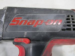 lot 100 image: Snap-On 18v 12 Impact
