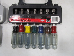 lot 119 image: Std & Metric Nut Drivers