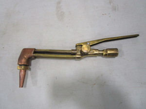 lot 145 image: Torch Heads & Tips