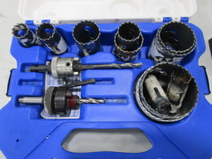 lot 158 image: Drill Bits & Hole Saws