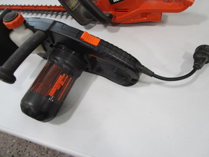 lot 175 image: Electric Chainsaw & Hedge Trimmer