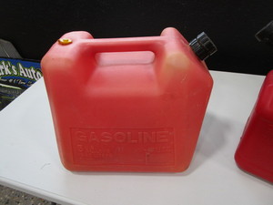 lot 184 image: Gas Jugs