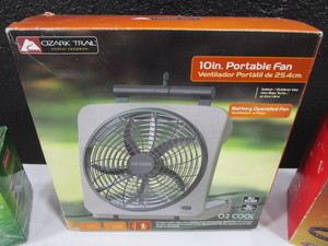 lot 194 image: 12v Fan, Lights, Pump