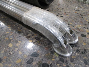 lot 207 image: Short box Chevy Bed Mat & Rails