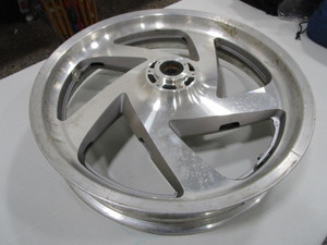 lot 233 image: Honda Goldwing 18 Wheel