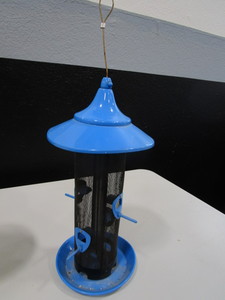 lot 303 image: Bird Feeders & bird Feed