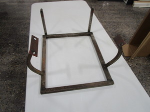 lot 49-A image: Engine Storage Stand
