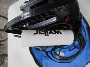 lot 84 image: Vexilar FL-20
