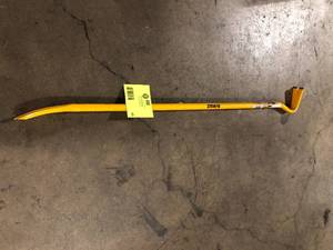 lot 45 image: DEWALT 42 in. Wrecking Bar   Customer Returns See Pictures
