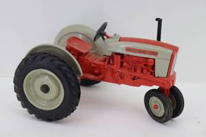 lot 26 image: Ford 901 Select Speed Diecast