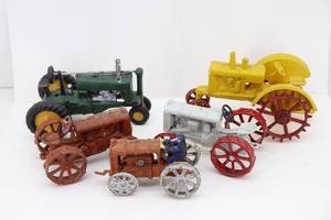 lot 33 image: misc Tractors