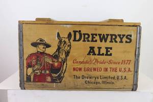 lot 92 image: Drewerys Ale Wooden Beer Crate