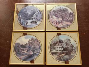 lot 28 image: Lot of 4 Smaller Pieces