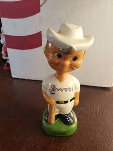 lot 57 image: 1993 Texas Rangers Bobblehead